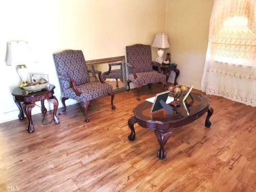 18 Easy St, Statesboro, GA 30458-4510