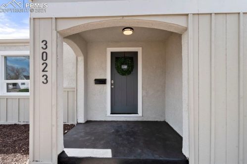 3023 Cascade Ave, Pueblo, CO 81008-1241