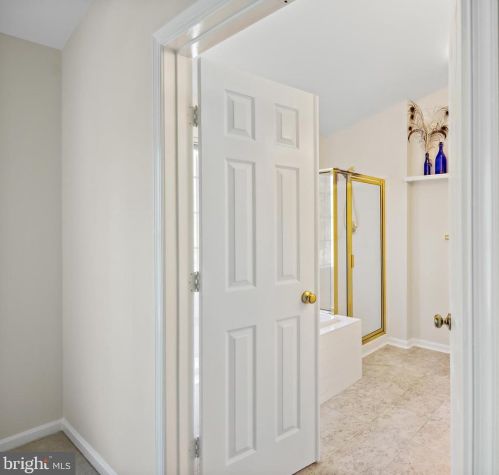 1804 Carters Grv Dr, Silver Spring MD 20904-6625 exterior