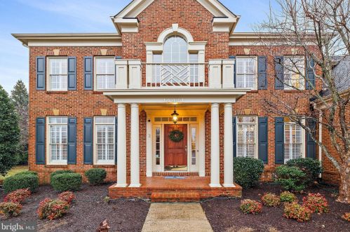 14471 Chamberry Cir, Haymarket, VA 20169-2684