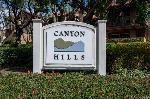 151 Cross Creek Rd, Orange CA  92869-5863 exterior
