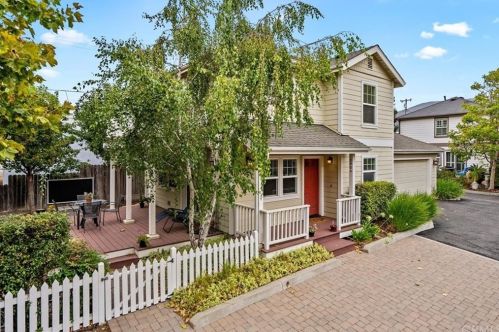 2904 Rockview Pl, San Luis Obispo, CA 93401-6710