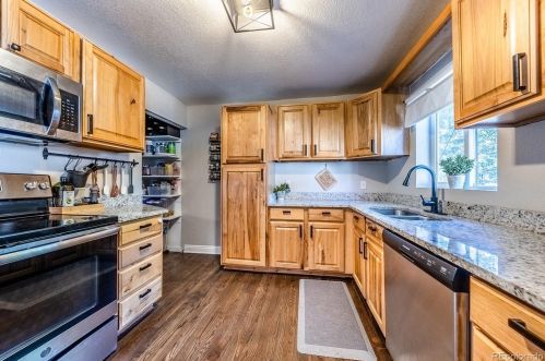 9839 65th Pl, Arvada CO  80004-2907 exterior