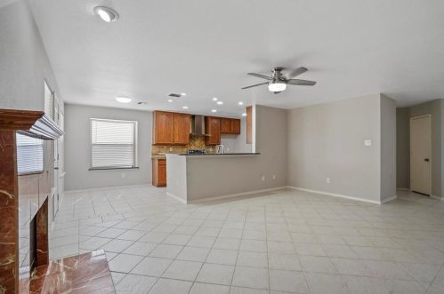 1157 Whistle Stop Dr, Fort Worth TX  76131-4921 exterior