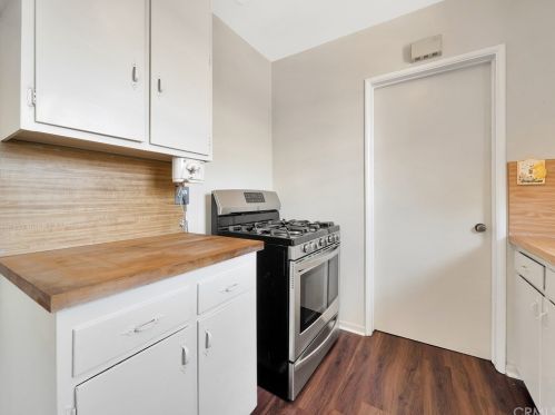 3672 Artesian St, Riverside CA  92503-4125 exterior