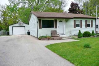 3221 Nashold Dr, Rockford, IL 61109-2313