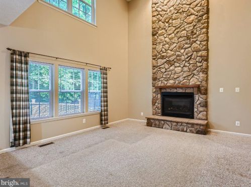565 Windsong Dr, Aberdeen MD  21001-1809 exterior