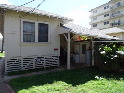 746 Makaleka Ave, Honolulu HI  96816-6003 exterior