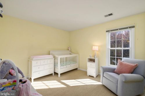10101 Waterside Dr, Springfield VA  22015-3931 exterior