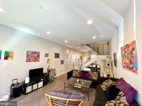 1609 21st St, Philadelphia, PA 19145-1418