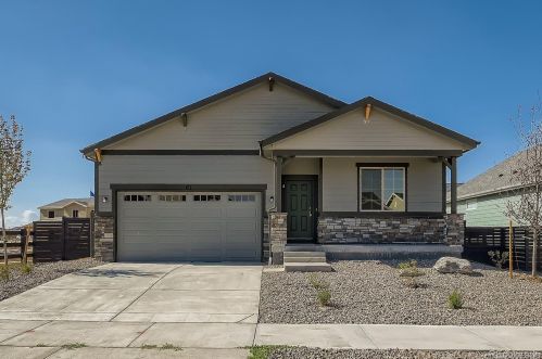 61 Undergrove St, Denver, CO 80018