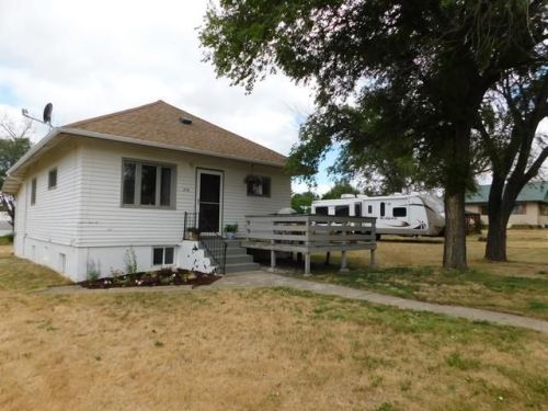 310 Court St, Freda, ND 58535-7212