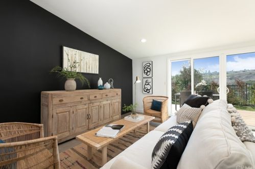 27627 Longhill Dr, Palos Verdes Estates, CA 90275-3714