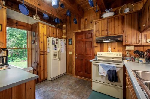 4895 Old Burnt Mtn Rd, Big Canoe GA  30143-2204 exterior