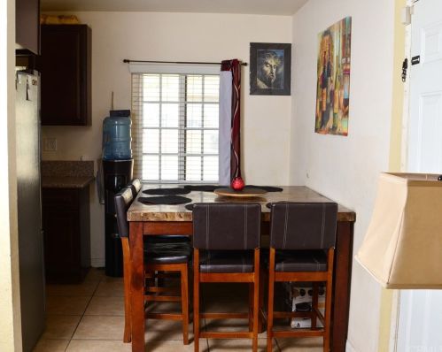 2942 Avalon St, Riverside CA  92509-2015 exterior