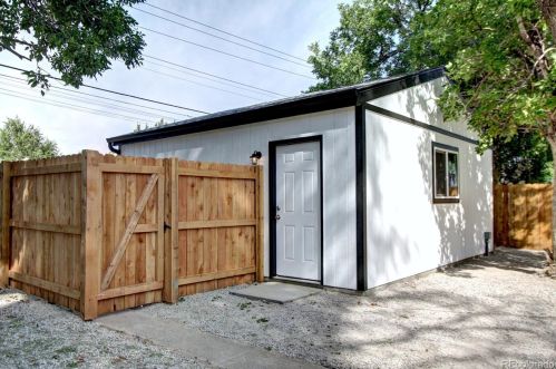2665 Olive St, Denver CO  80207-2916 exterior
