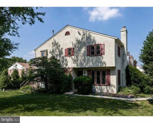 4 Fairfax Vlg, Media, PA 19063-2042