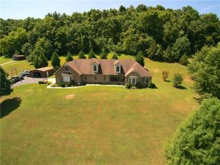 4424 Dugger Rd, Culleoka, TN 38451-3129