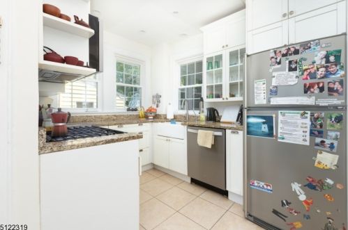 26 North Ter, Maplewood NJ  07040-1380 exterior