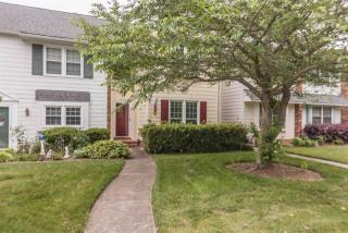 1338 Garden Crest Cir, Raleigh, NC 27609-4246