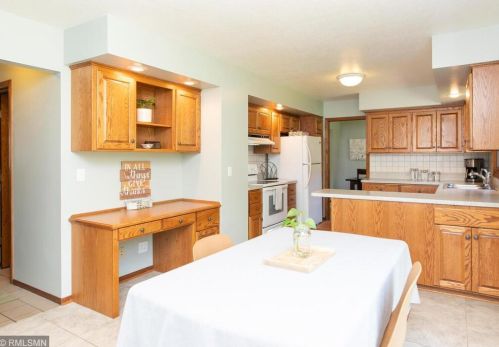 413 Brooks Ave, Saint Paul MN  55113-3506 exterior