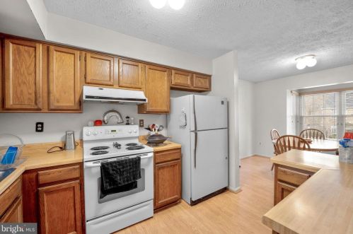 11440 Encore Dr, Silver Spring MD 20901-5043 exterior