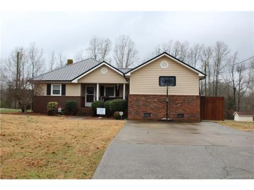 255 Mauney Farm Rd, Flay, NC 28021-3717