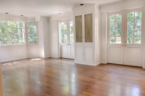 1628 La Loma Dr, Santa Ana CA 92705-3078 exterior