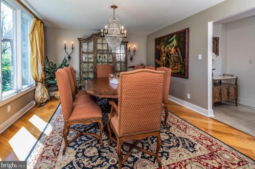 15 Teak Ln, Princeton NJ 08540-4724 exterior