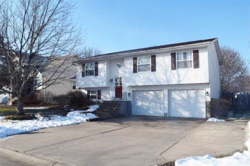 273 Melrose Dr, Cleveland, IL 61241-9627