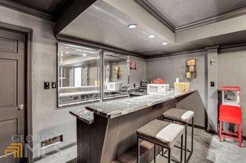 4175 Harrogate Dr, Atlanta GA  30327-3624 exterior