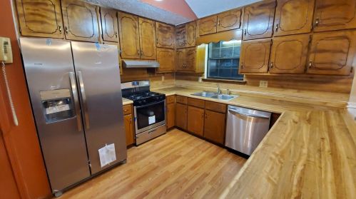 80 Guthrie Pl, Stockbridge GA  30281-3804 exterior