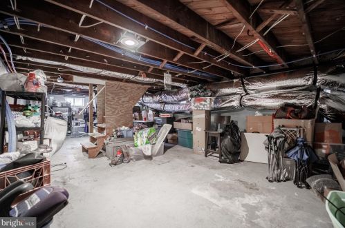 132 Robbins Ave, Trenton NJ 08638-3719 exterior