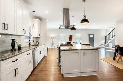323 Eleanor St, Atlanta GA  30317-2306 exterior