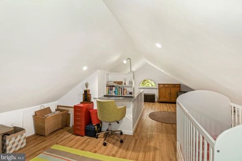 9126 Bradford Rd, Silver Spring MD 20901-4918 exterior