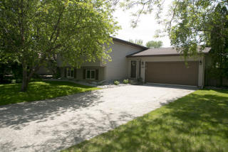 1818 25 1/2 Ave, Fargo, ND 58103-6630