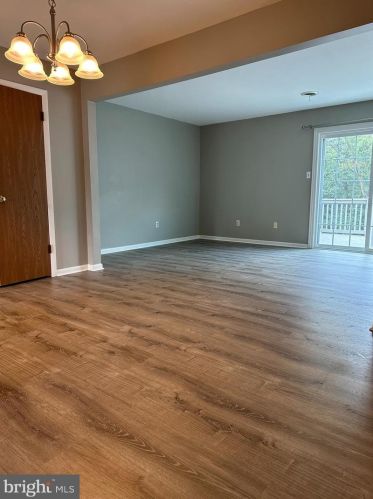 1108 Pheasant Dr, Carlisle PA 17013-1251 exterior