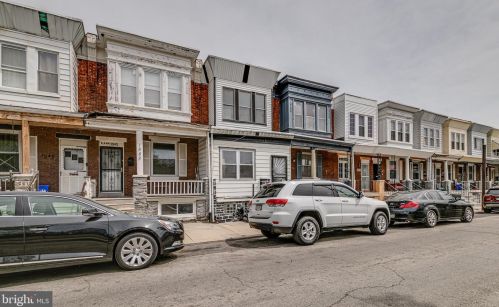 1941 30th St, Philadelphia, PA 19121-1818