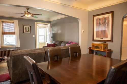 1055 Farrington St, Saint Paul MN  55117-5103 exterior