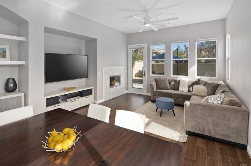 1167 Glen Ellen Pl, San Marcos, CA 92078-1029