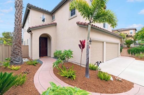 6456 Goldenbush Dr, Carlsbad, CA 92011-4202