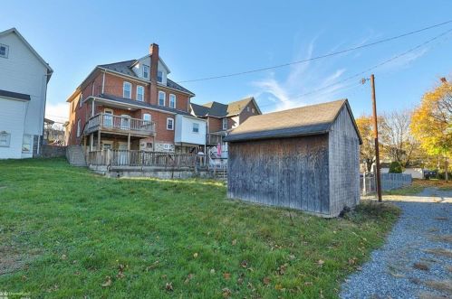 47 6th St, Bangor PA  18013-1827 exterior