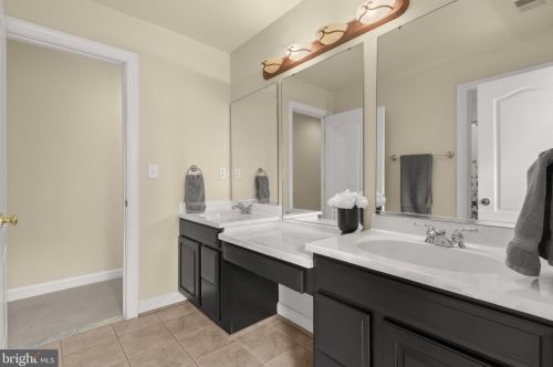 590 Stocketts Run Rd, Davidsonville MD  21035-2608 exterior