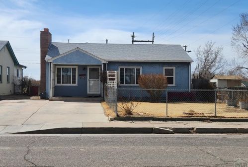 2208 27th St, Pueblo, CO 81003-1310