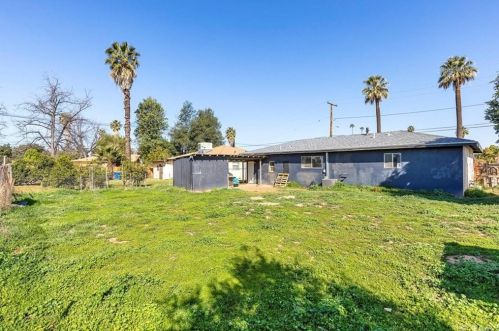 1874 Illinois Ave, Riverside CA  92507-5419 exterior