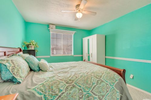 5442 Aristada Ave, Taylorsville UT 84081-5200 exterior