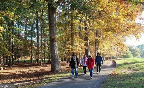 14809 Pennfield Cir, Silver Spring MD 20906-1590 exterior