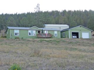 7070 Philpott Ln, Bonanza, OR 97623-6730
