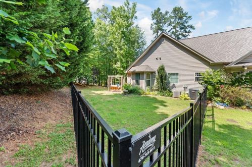 358 Jefferson Walk Cir, Jefferson GA  30549-5542 exterior