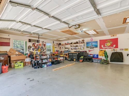 10000 Gainsborough Dr, Spring Branch TX 78070-6408 exterior